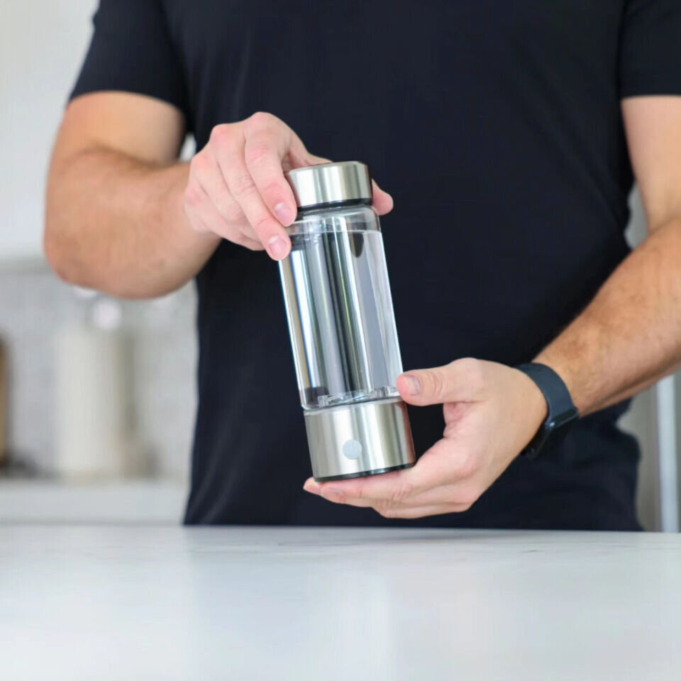 Hydrohealth Hydrogen Water Bottle image